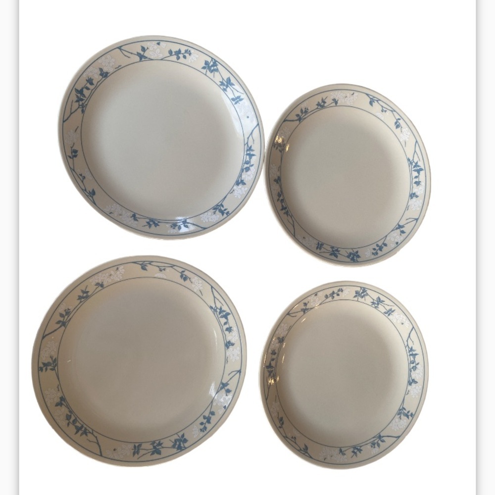 Corelle First of Spring 4 Dinner Plates 10 1/4”